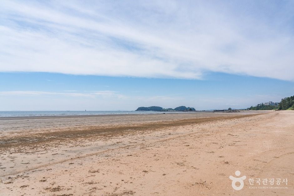 Doksan Beach — Boryeong Muchangpo, Nampo & Jukdo