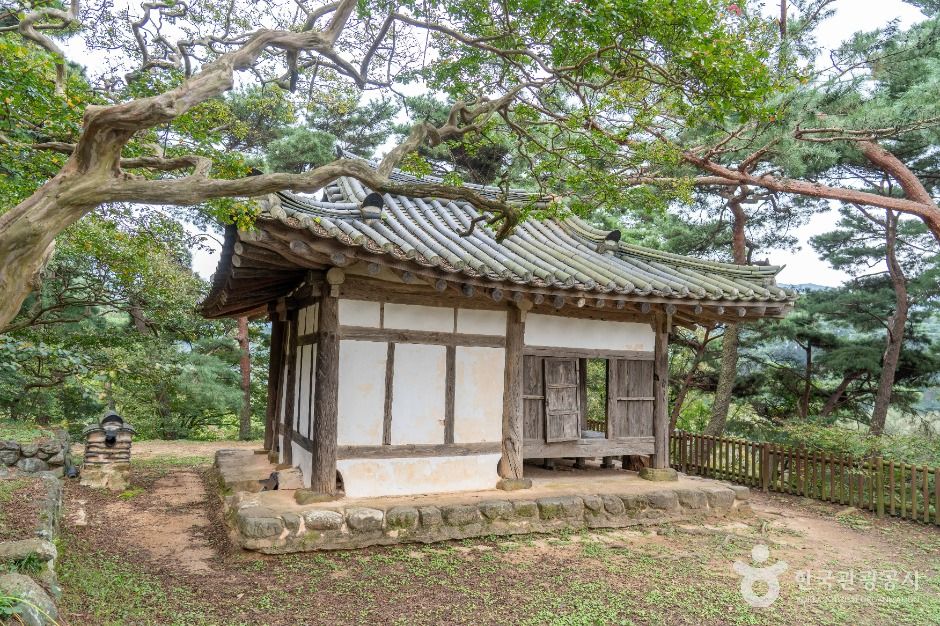 Sigyeongjeong Pavilion — Damyang Soswaewon, Sigyeongjeong & Gasa Literature District