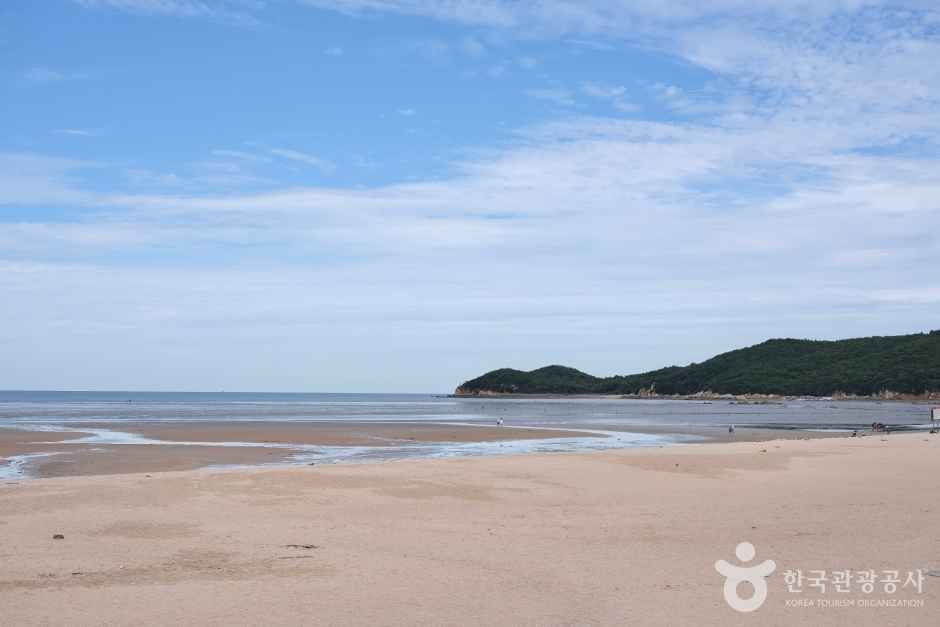 Hanagae Beach — Incheon Yeongjong & Muuido Islands