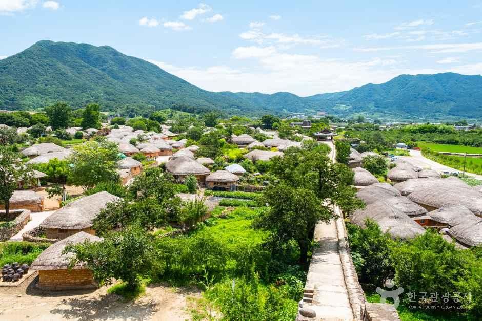 Nagan Eupseong Folk Village — Suncheon Naganeupseong Folk Village